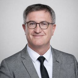 L'intelligence humaine dans la gestion de projet à l'ère de l'IA et de la dégradation des compétences et savoir-faire